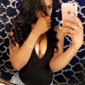 Meet your Posher, Yamilex